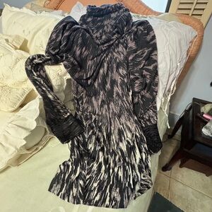 French Connection Black and Cream Long Sleeve Dress cuff has sequins and zipper